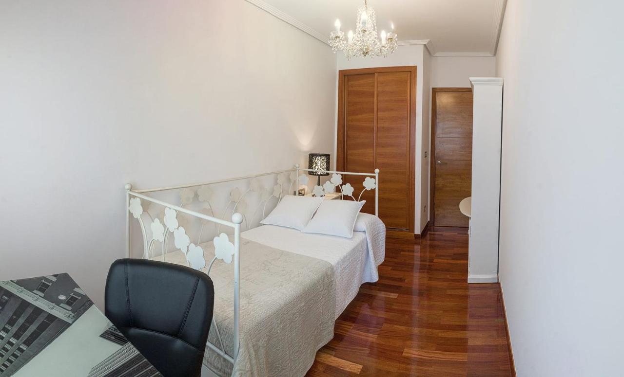 Sakura Homes Torre De Hercules 4 Plazas A Coruna Exterior photo